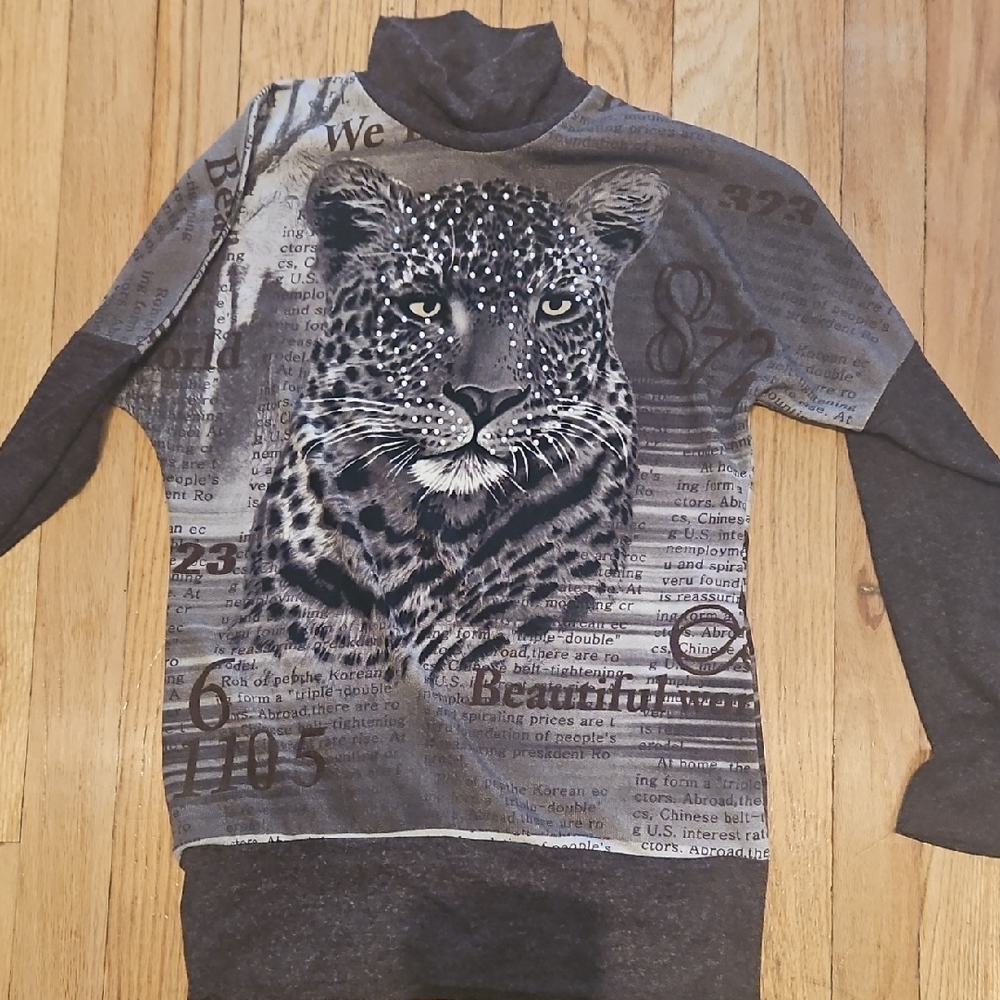 Men's Turtleneck Sweater with Leopard Design - Black and Gray